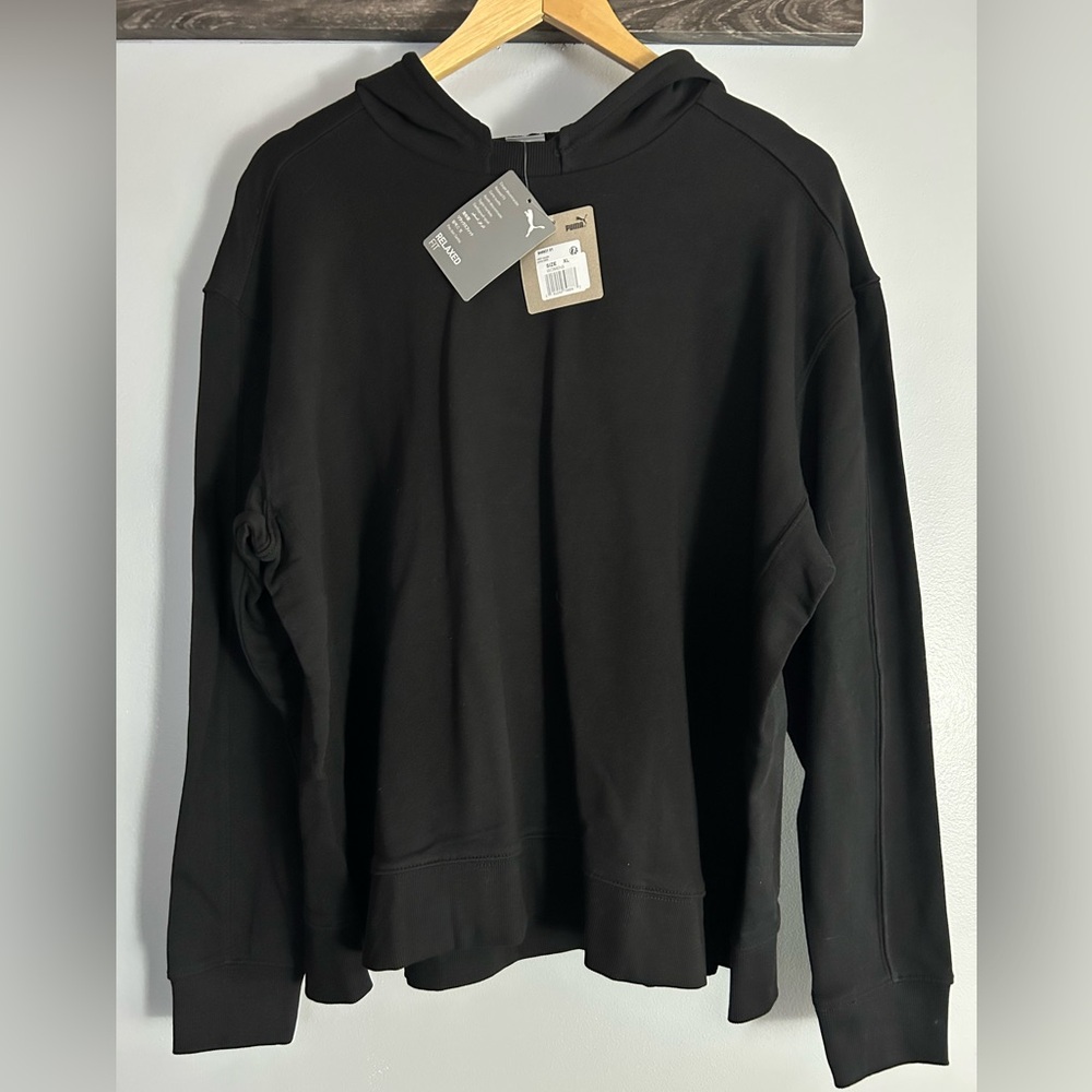 Puma women’s black hoodie sweatshirt